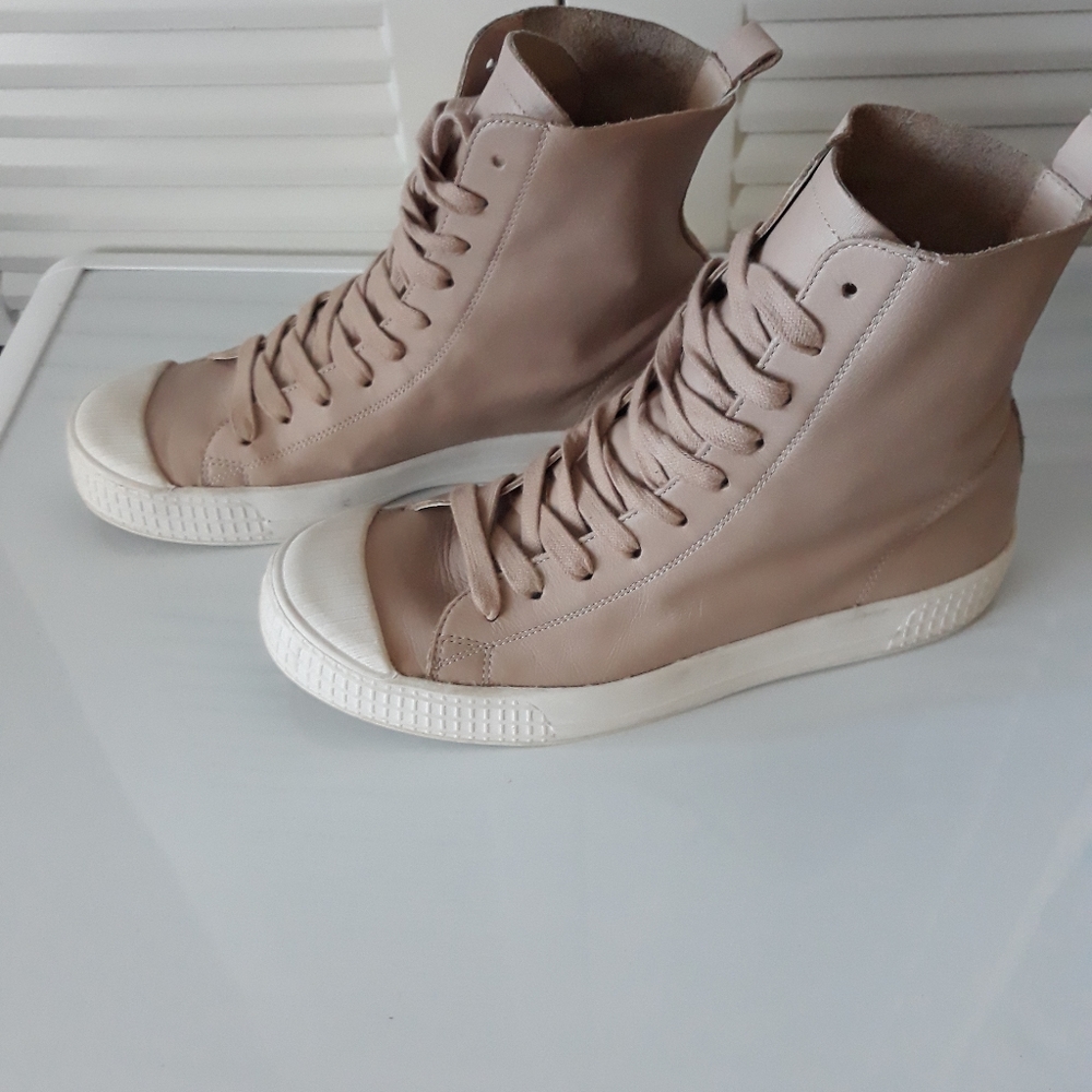 Topshop High-Top Sneakers Mens. Size 39/6